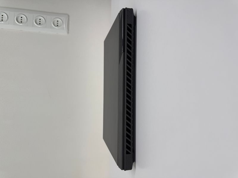 ASUS ROG Strix G16  ASUS ROG Strix G16   фото