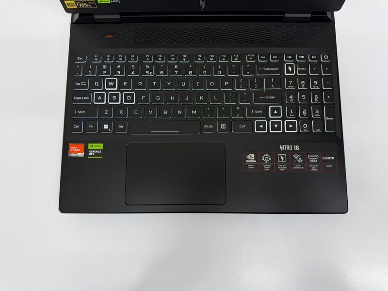 Acer Nitro 16 &mdash; RTX 4070 Acer Nitro 16 &mdash; RTX 4070 фото