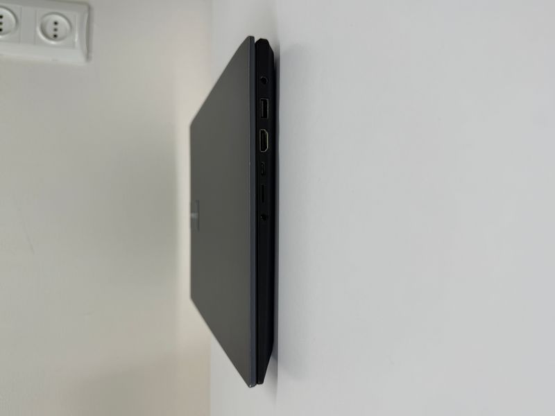 ASUS Vivobook Pro 14 OLED  ASUS Vivobook Pro 14 OLED  фото