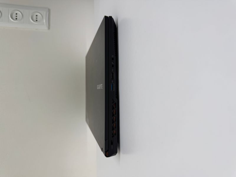 Gigabyte G5 Gigabyte G5 фото