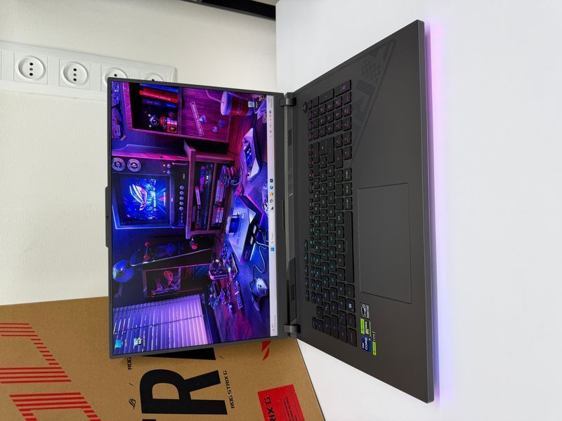 ASUS ROG Strix G18 i9-13  ASUS ROG Strix G18  фото