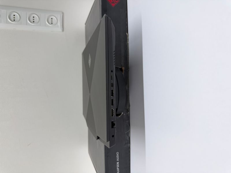 HP Omen 15 HP Omen 15 фото