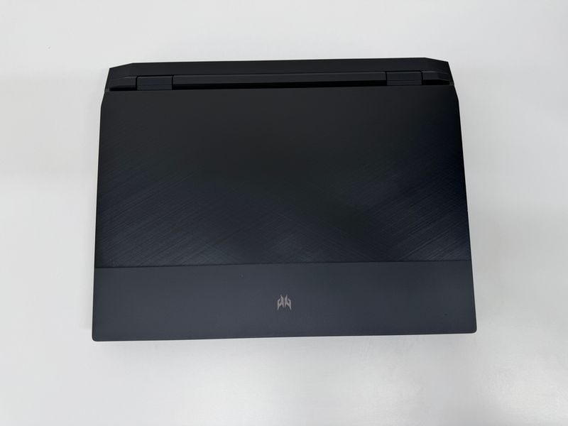 Acer Predator Helios 300 Acer Predator Helios 300 фото