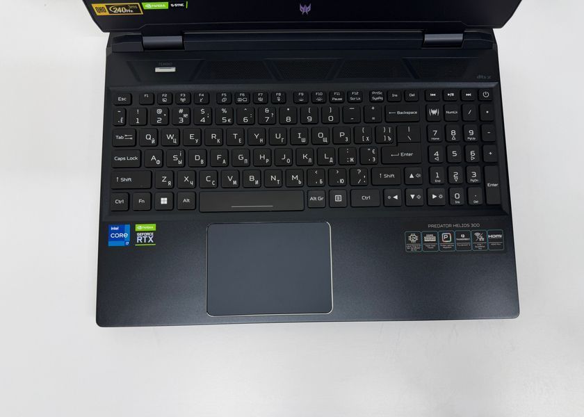 Acer Predator Helios 300 Acer Predator Helios 300 фото